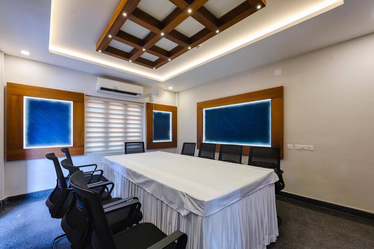 Hotel Vidya Residency Thrissur Exterior foto