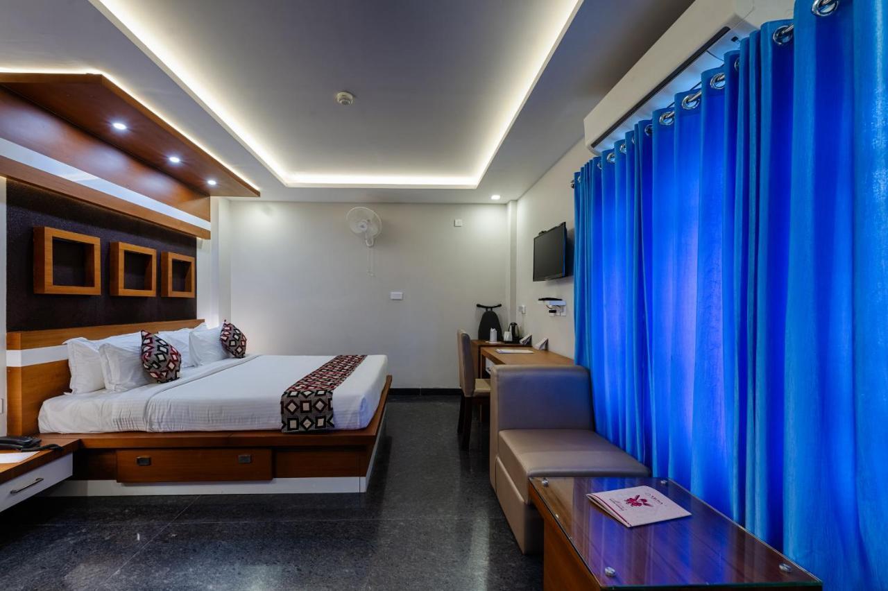 Hotel Vidya Residency Thrissur Exterior foto